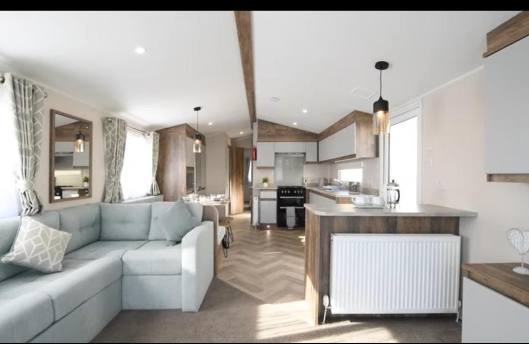 Q8 Ocean Edge Caravan Park Heysham Buitenkant foto