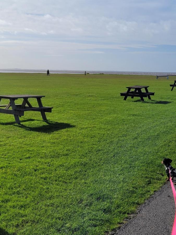 Q8 Ocean Edge Caravan Park Heysham Buitenkant foto