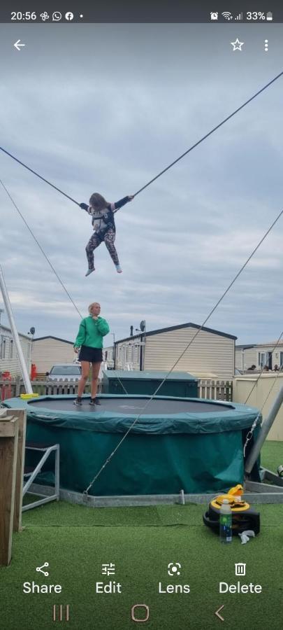 Q8 Ocean Edge Caravan Park Heysham Buitenkant foto